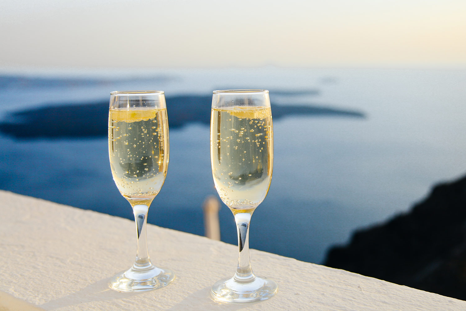 The Traditional Process Of Winemaking From Start to Finish (Told in Pictures)